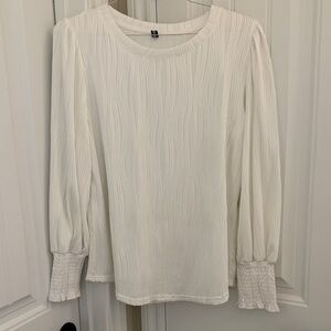Chic White Textured Women's Blouse